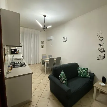 Апартаменты House Spagnoli Неаполь